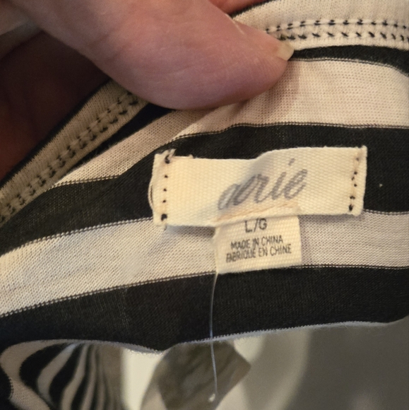 Aerie Black&white Striped Lightweight Tank Top SzL NWT - Picture 8 of 8